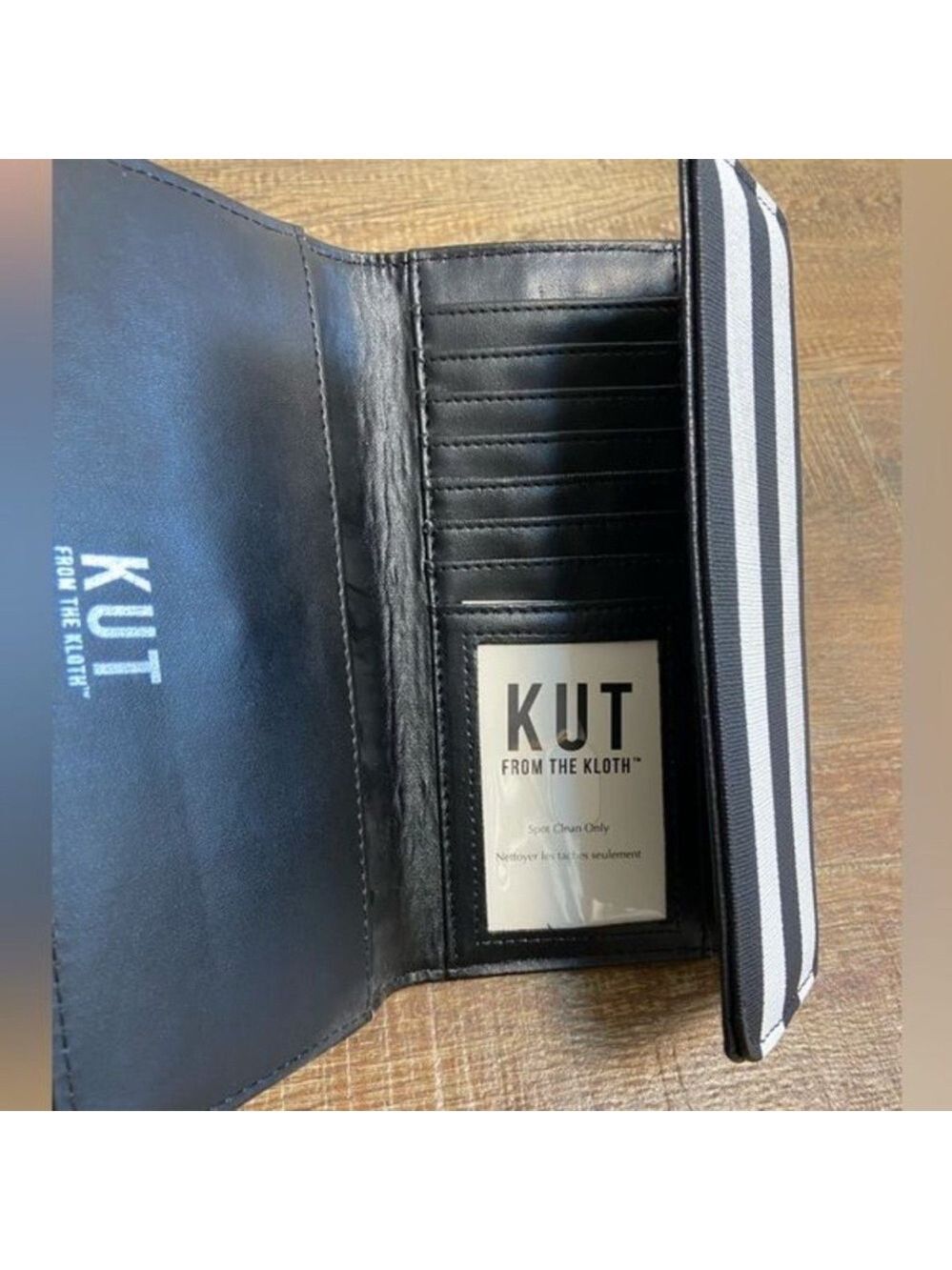 Kut from the kloth Striped Women's Wallet NWT - Picture 3 of 4